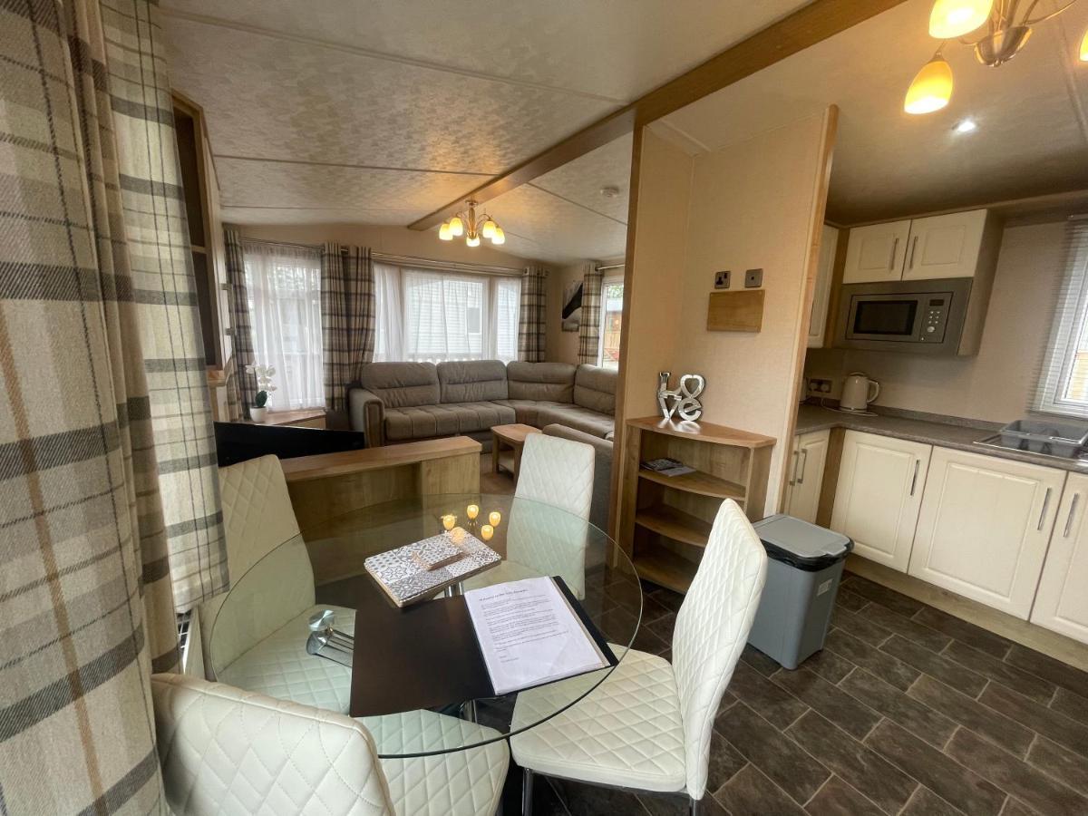 Two Bedroom Caravan At Lilliarsedge Джедборо Экстерьер фото